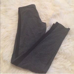 SO CAL GRAY & BLACK LEGGINGS